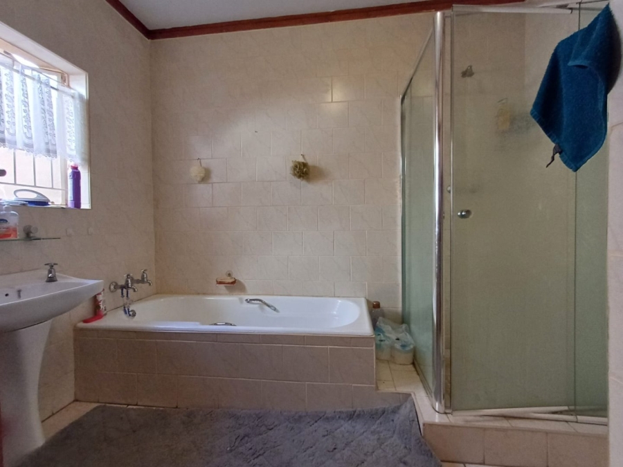 2 Bedroom Property for Sale in Stilfontein Ext 4 North West